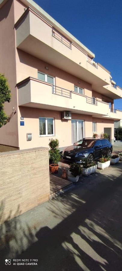 Villa Apartments Brecic 1 Kaštela Εξωτερικό φωτογραφία