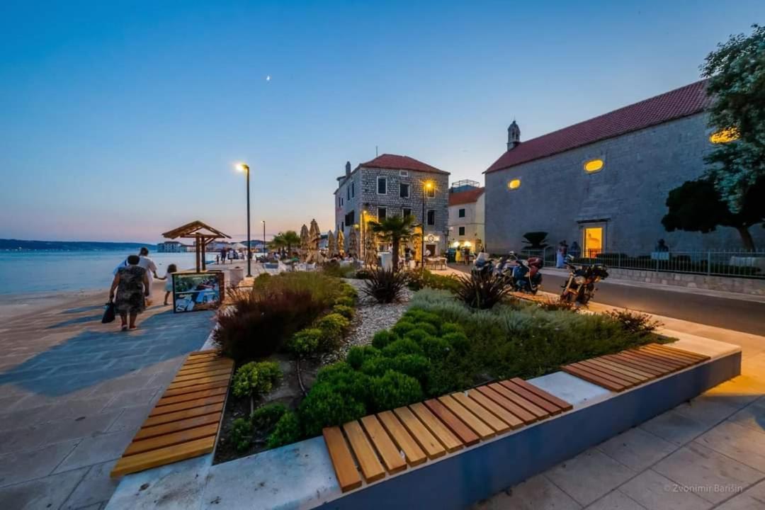 Villa Apartments Brecic 1 Kaštela Εξωτερικό φωτογραφία