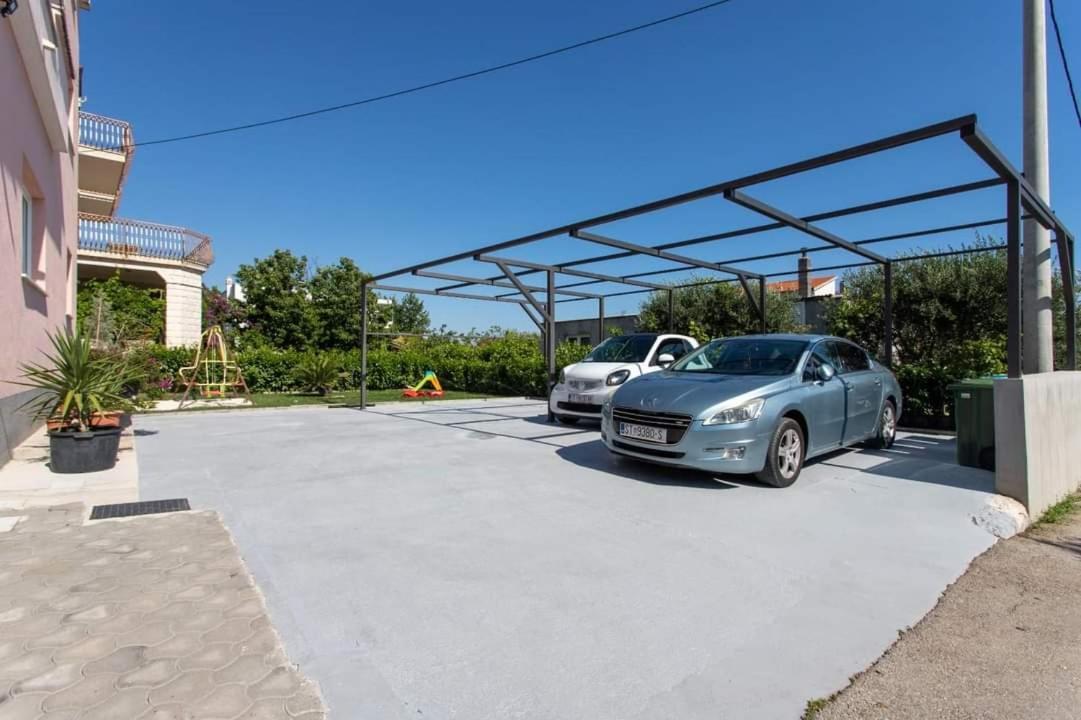 Villa Apartments Brecic 1 Kaštela Εξωτερικό φωτογραφία