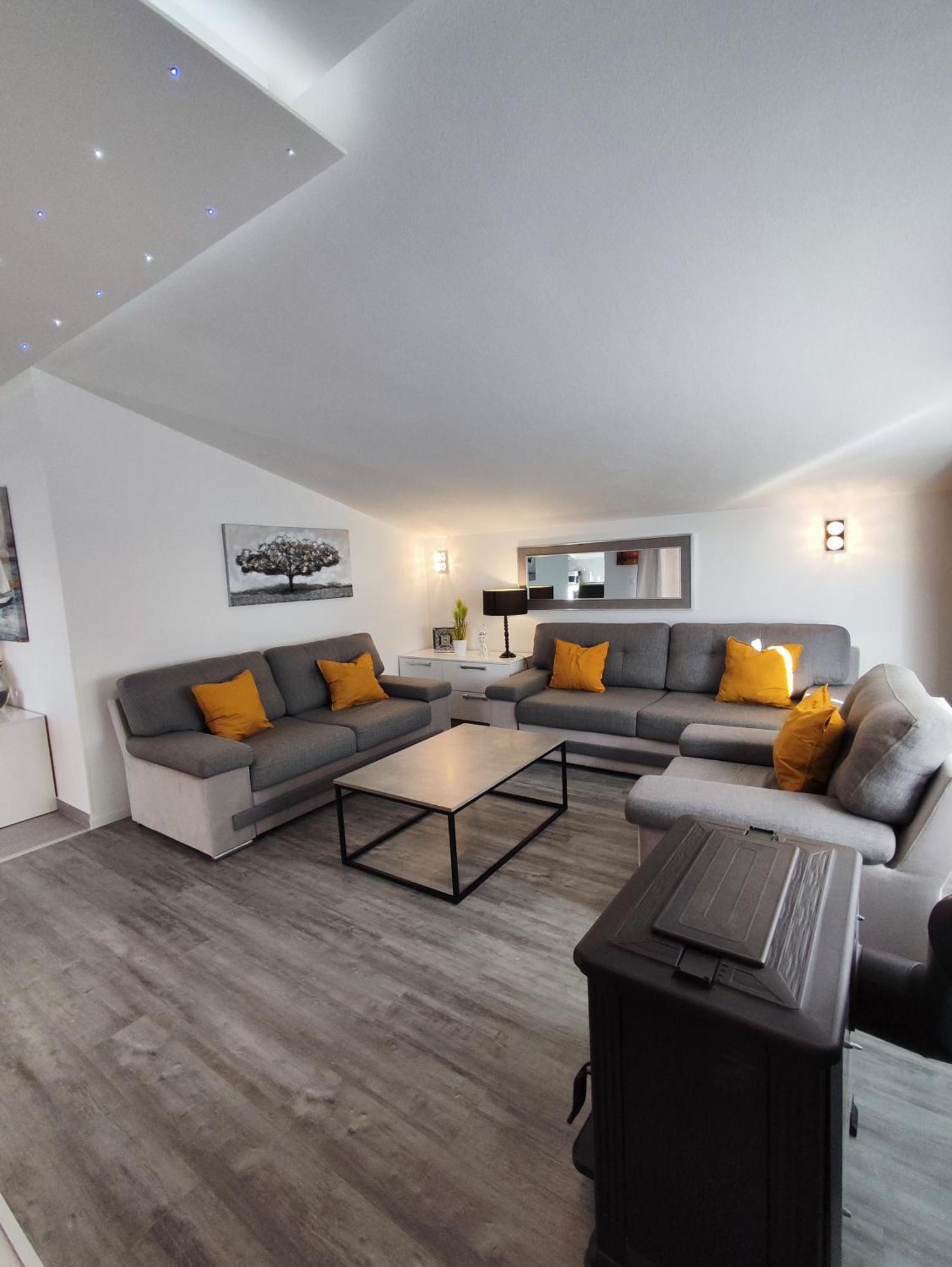 Villa Apartments Brecic 1 Kaštela Εξωτερικό φωτογραφία