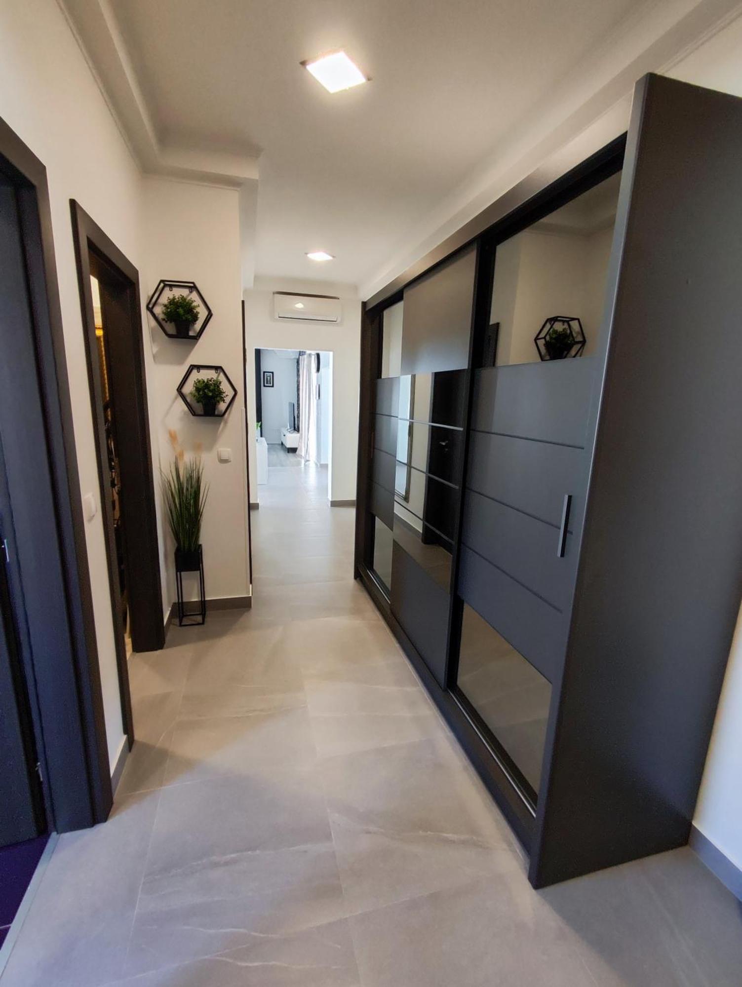 Villa Apartments Brecic 1 Kaštela Εξωτερικό φωτογραφία